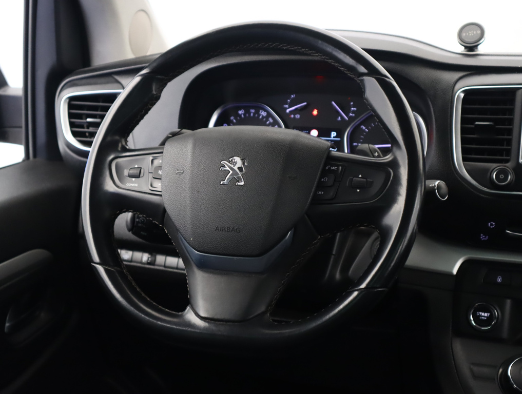 Peugeot Traveller