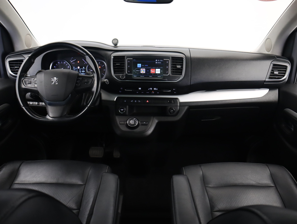 Peugeot Traveller