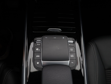 Mercedes-Benz GLB - 2022
