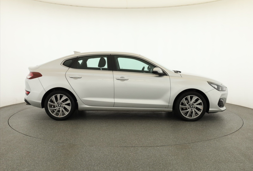 Hyundai i30 Fastback