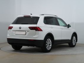Volkswagen Tiguan - 2018