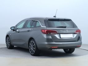 Opel Astra - 2020