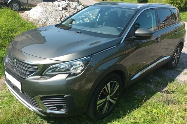 Peugeot 5008 2020