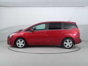 Peugeot 5008 - 2011