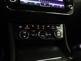 Škoda Superb - 2022