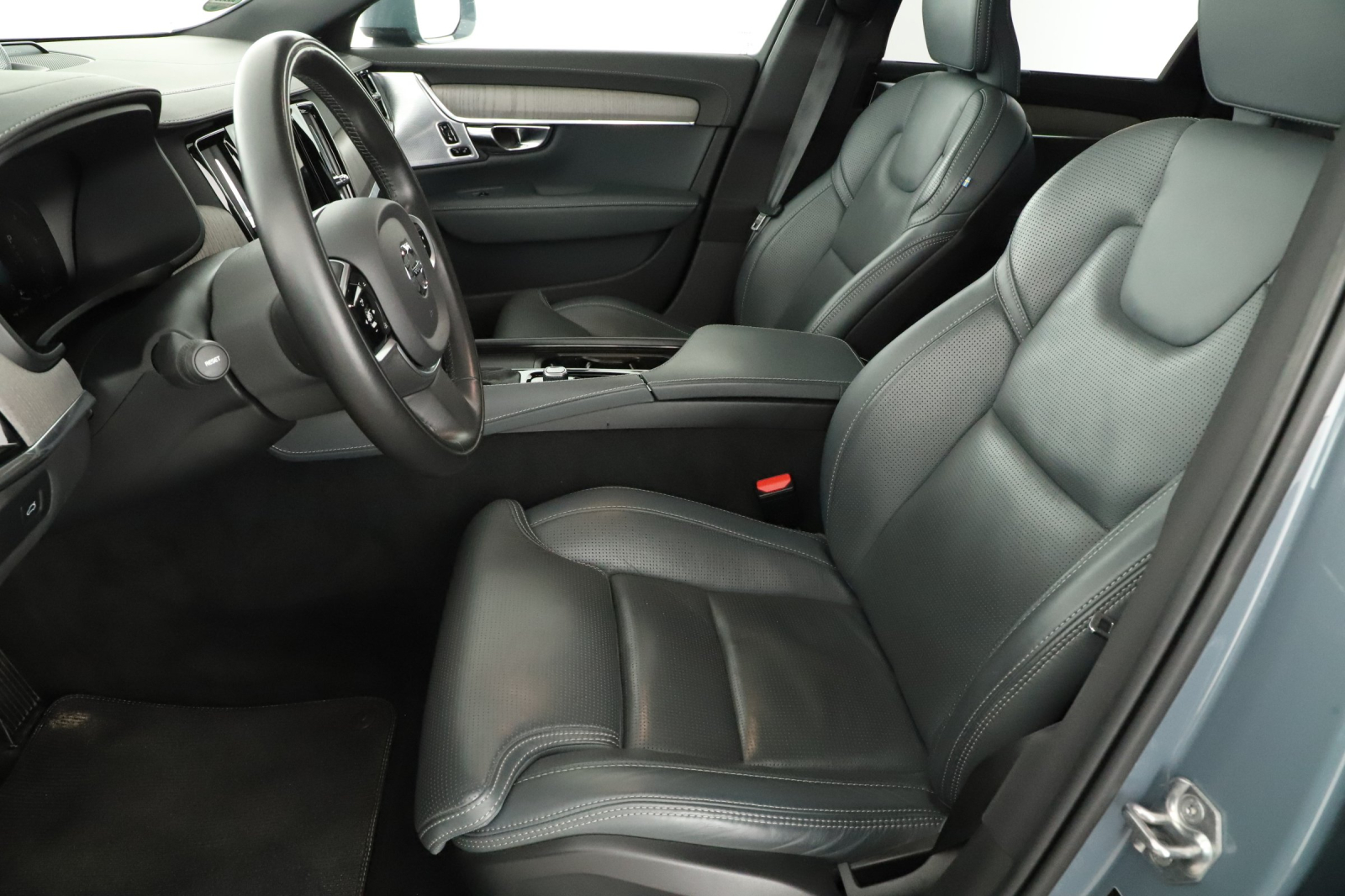 Volvo V90 Cross Country - 2020