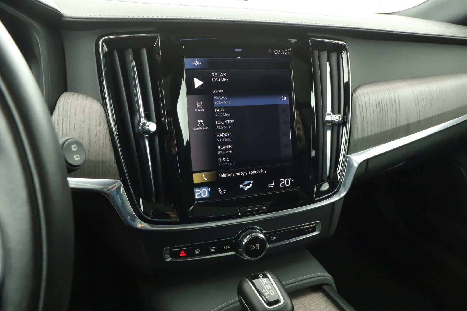 Volvo V90 Cross Country - 2020