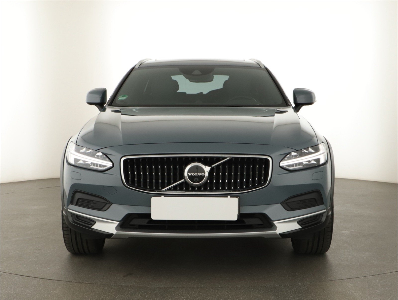 Volvo V90 Cross Country - 2020