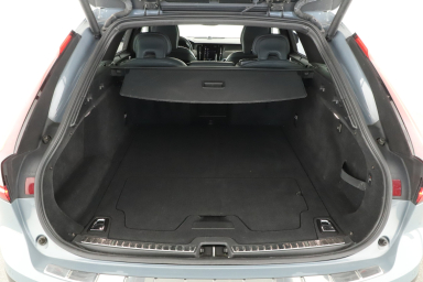 Volvo V90 Cross Country - 2020