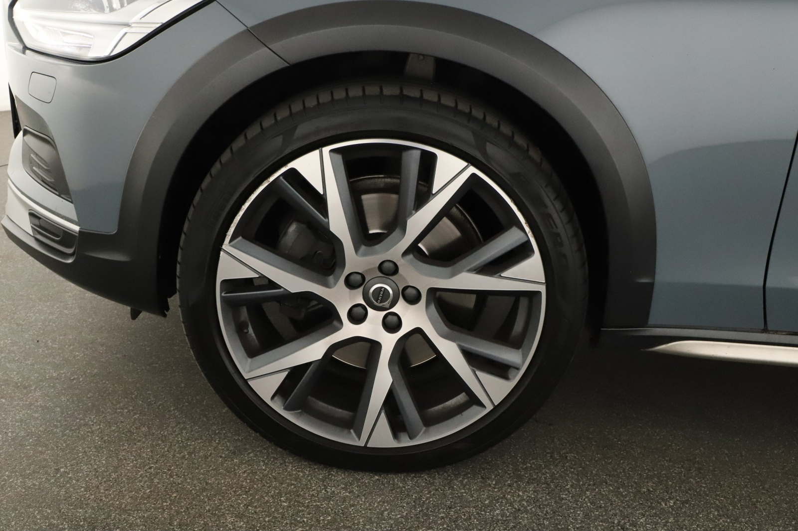 Volvo V90 Cross Country - 2020