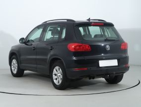 Volkswagen Tiguan - 2012