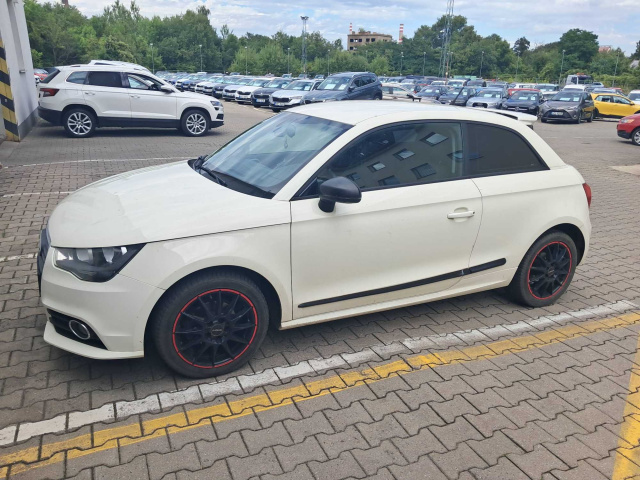 Audi A1 2011