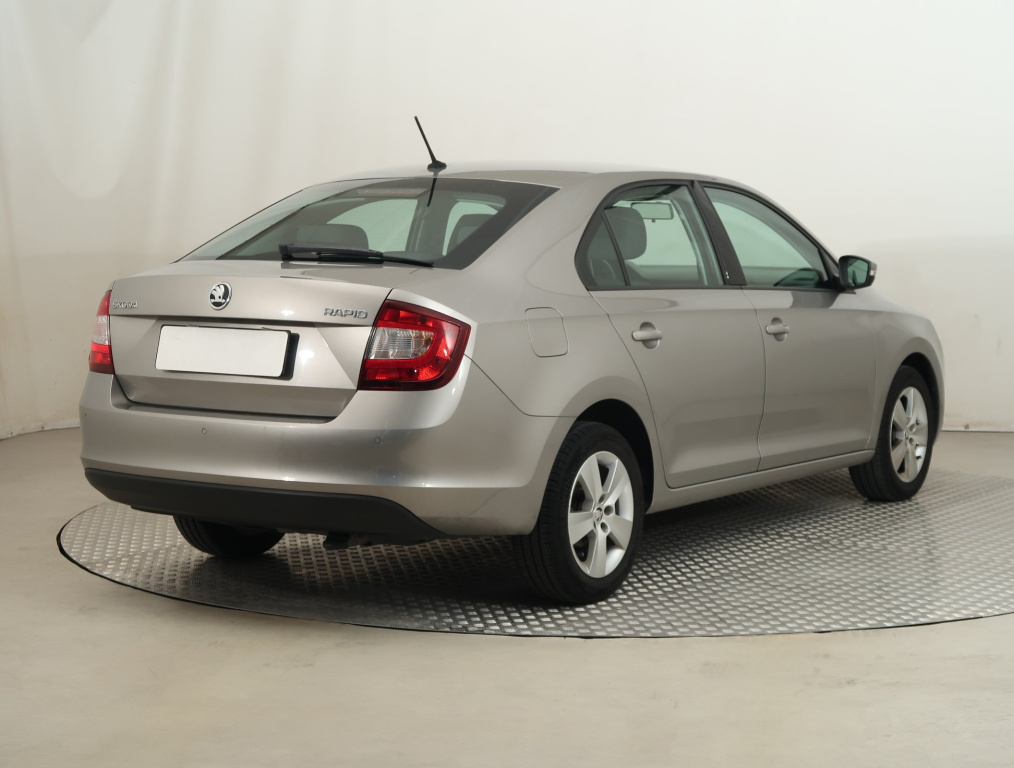 Škoda Rapid