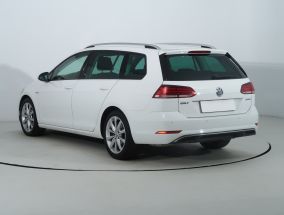Volkswagen Golf - 2020