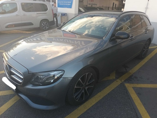 Mercedes-Benz E