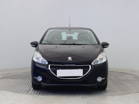 Peugeot 208 - 2015