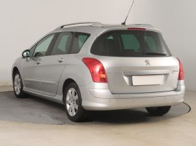 Peugeot 308 - 2011