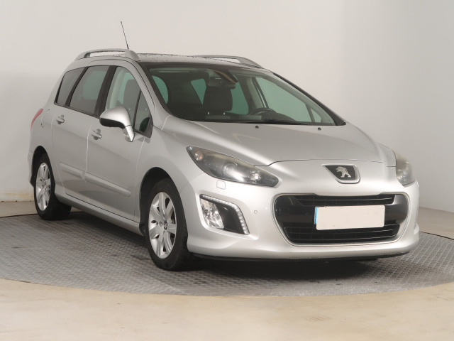 Peugeot 308 2011