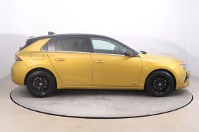 Opel Astra - 2022