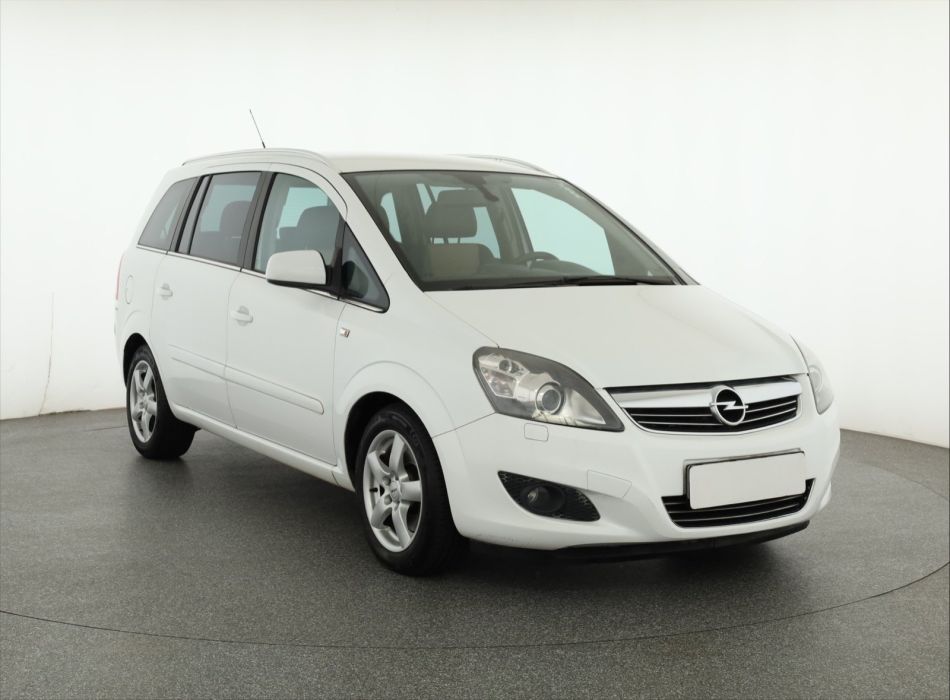 Opel Zafira - 2009