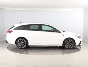 Hyundai i30 - 2024