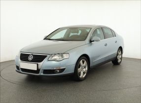 Volkswagen Passat - 2005