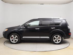 Mitsubishi Outlander - 2009