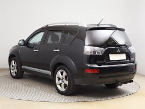 Mitsubishi Outlander - 2009