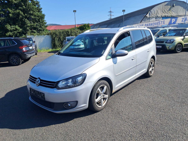 Volkswagen Touran 2011