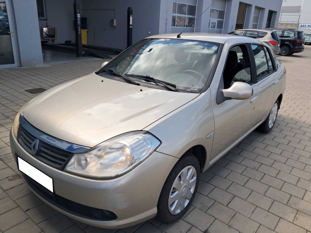 Renault Thalia 2010