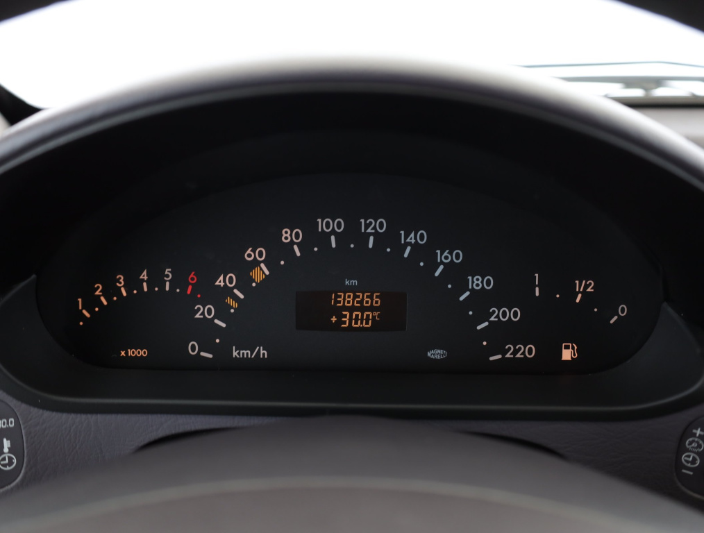 Mercedes-Benz A