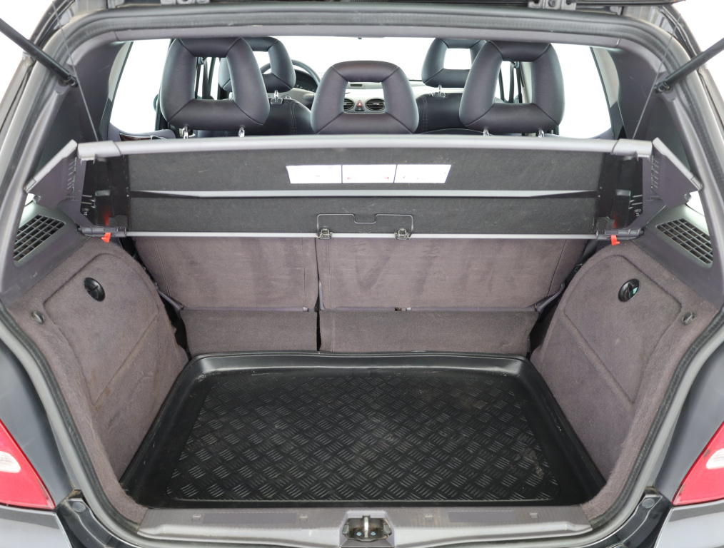 Mercedes-Benz A