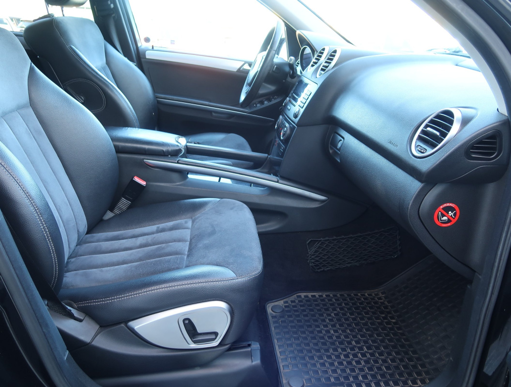 Mercedes-Benz ML