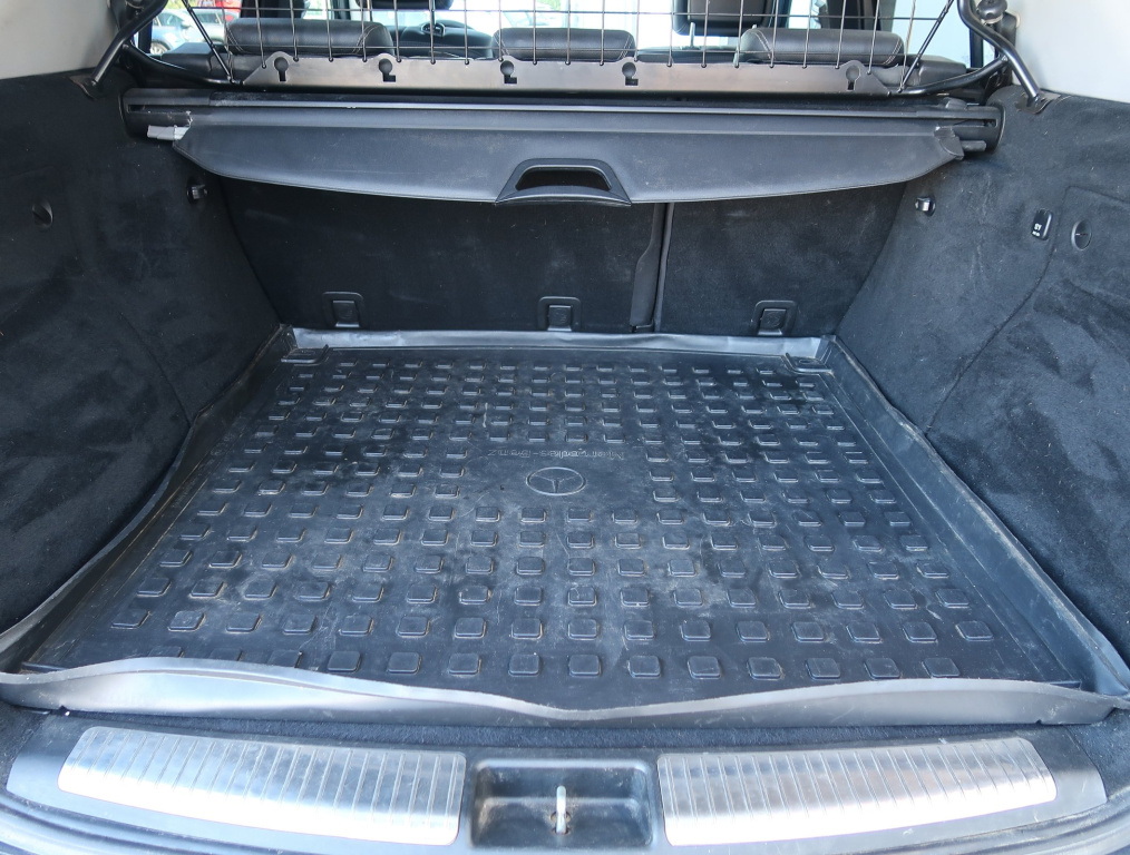 Mercedes-Benz ML