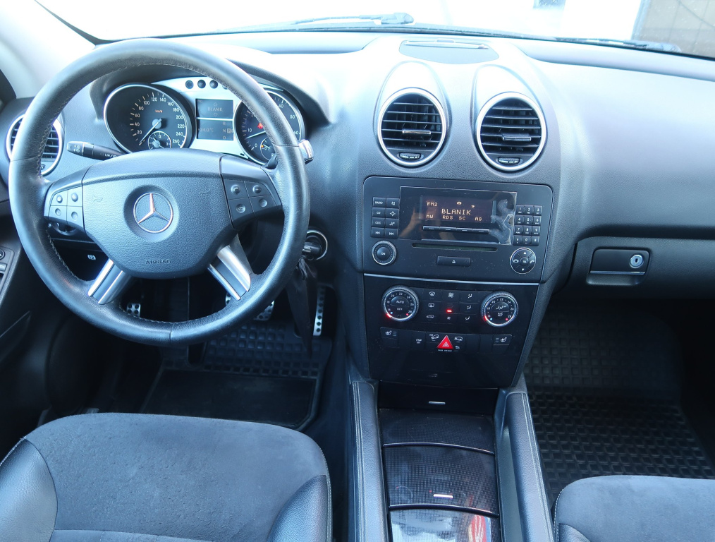 Mercedes-Benz ML