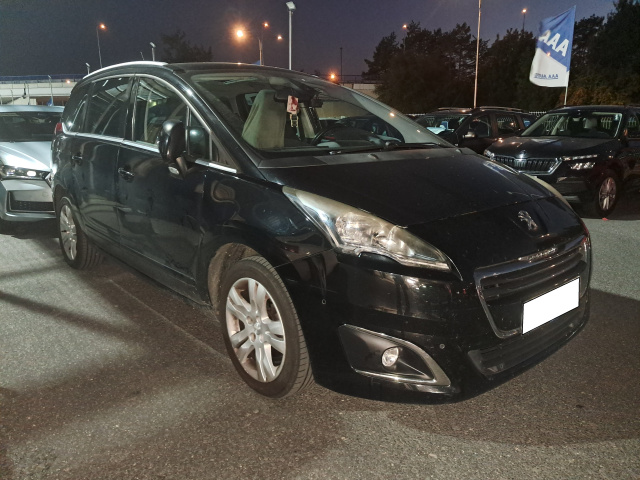 Peugeot 5008 2015
