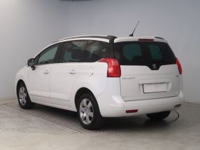 Peugeot 5008 - 2014