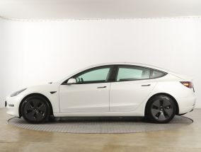 Tesla Model 3 - 2021