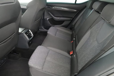 Škoda Octavia - 2023