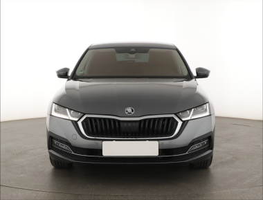 Škoda Octavia - 2023