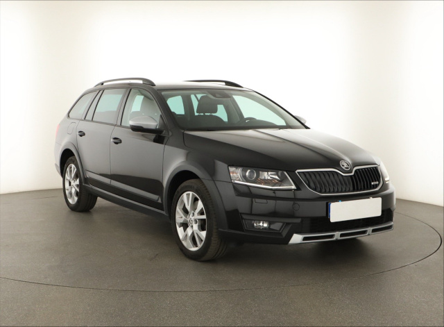 Škoda Octavia Scout 2015