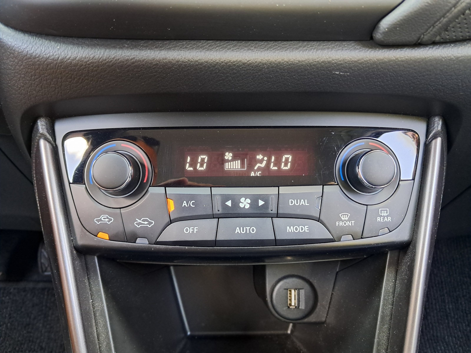 Suzuki SX4 S-Cross - 2023