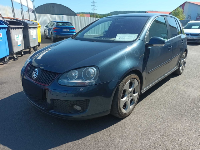 Volkswagen Golf 2005