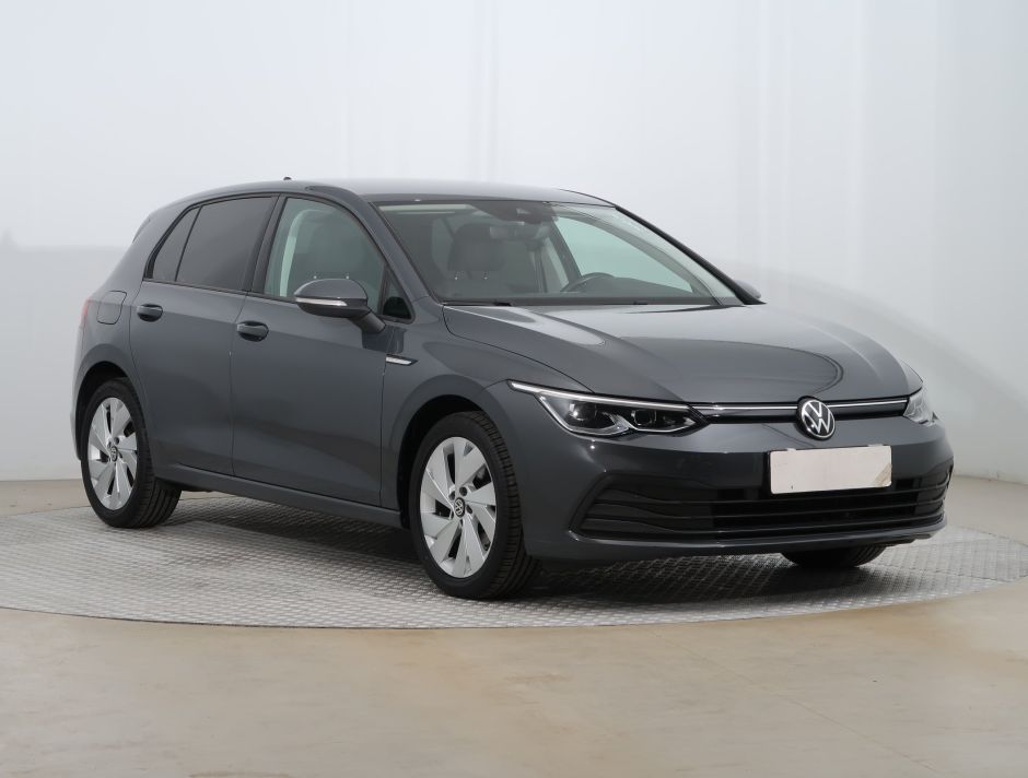 Volkswagen Golf - 2020