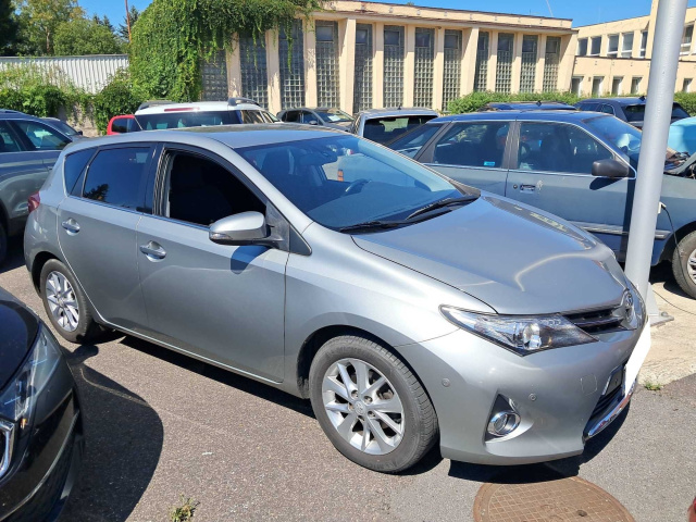 Toyota Auris 2014