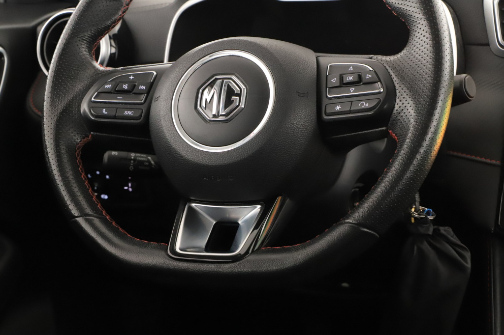 MG ZS SUV