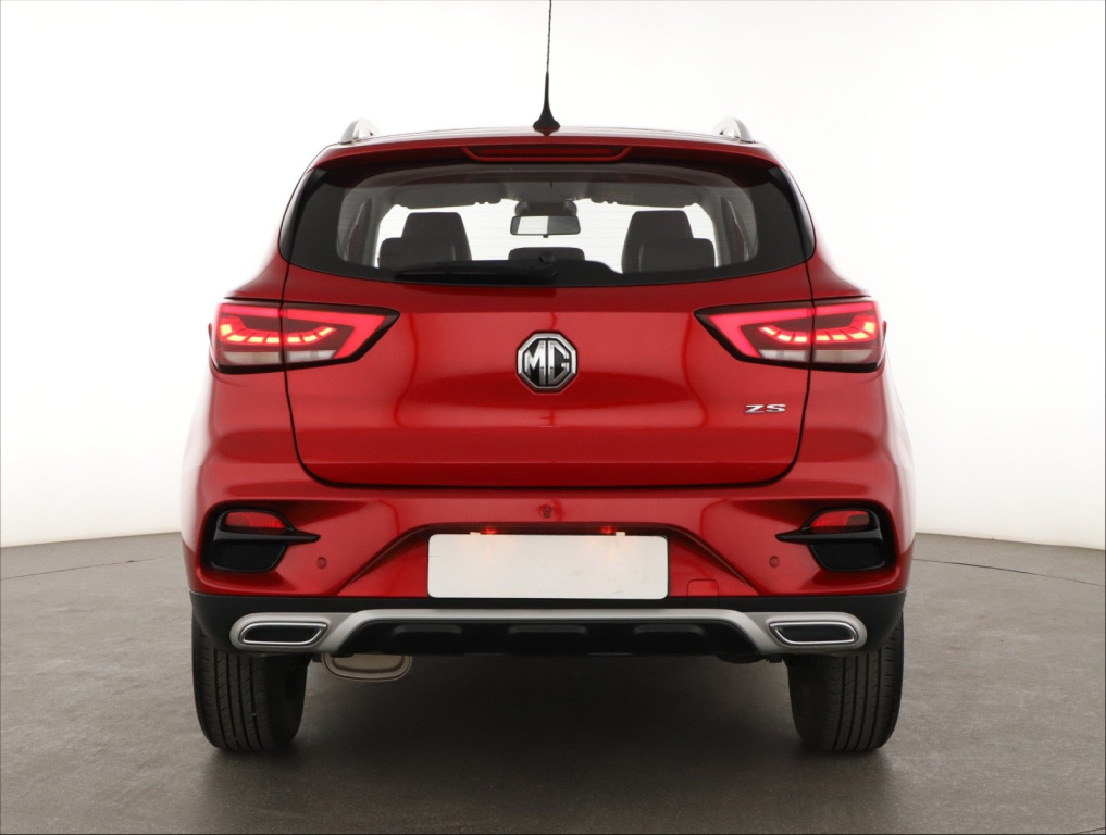 MG ZS SUV