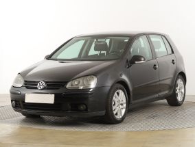 Volkswagen Golf - 2004