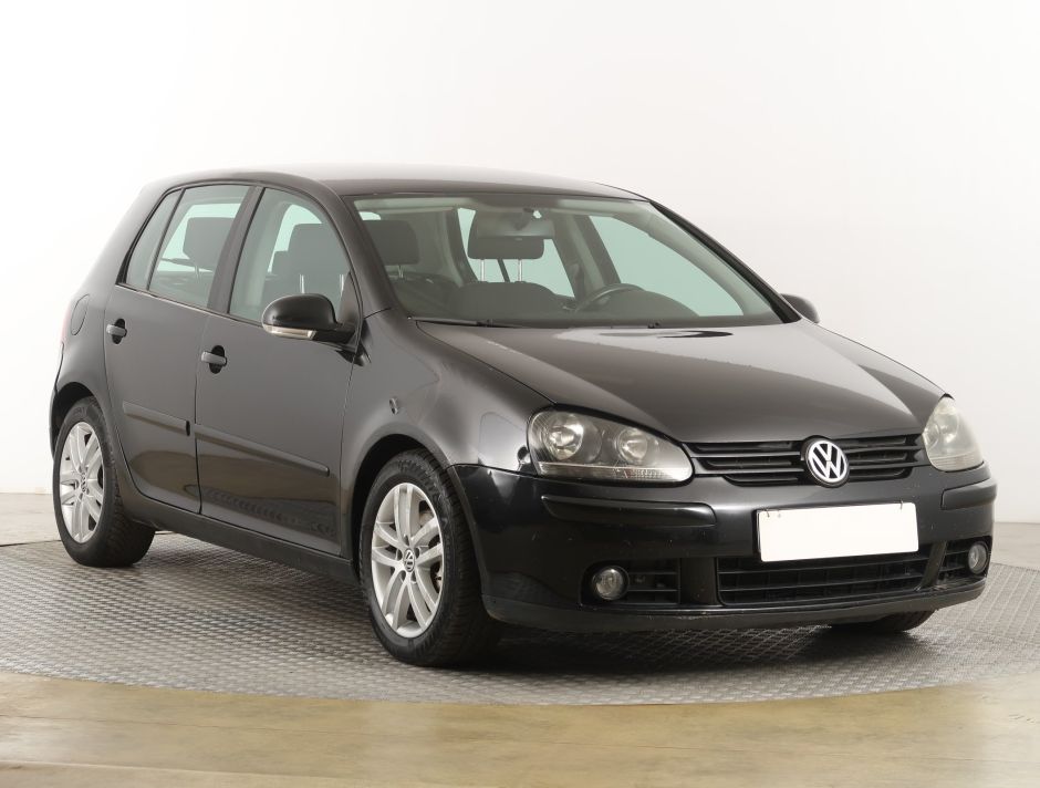Volkswagen Golf - 2004