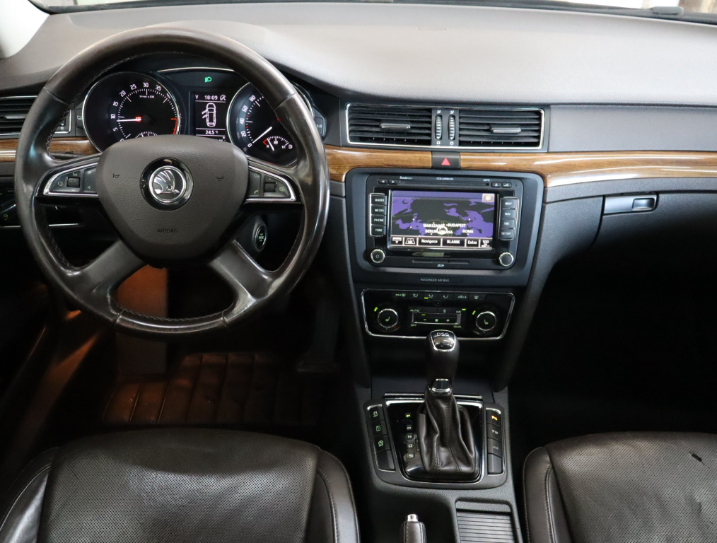 Škoda Superb